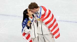 Namorados há 17 anos, casados, parças, besties... quem namora quem na patinação artística das Olimpíadas de Inverno 2026?