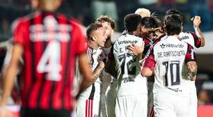 Rossi pega pênalti, e Flamengo bate o Vitória no Barradão