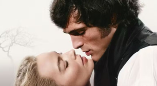 Assisti a 'O Morro dos Ventos Uivantes' sem ter lido o livro antes. Agora sinto que foi a melhor decisão que eu poderia ter tomado