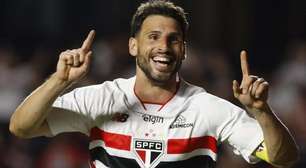 Calleri exalta bom momento do São Paulo: "Estamos no caminho"