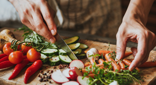 Do brunoise ao julienne: domine os cortes com faca