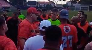 Torcida do Velo cobra elenco antes de jogo contra o Santos: "Tira o Neymar da Copa"