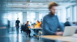 Eles já saem às 15h e acham pouco: Noruega testa semana de 4 dias mesmo tendo a menor jornada do mundo