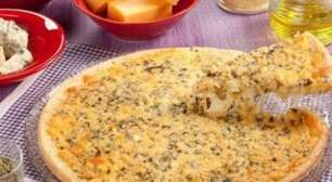 Pizza 4 Queijos de Liquidificador: receita pronta em 40 minutos