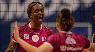 Em noite marcada por lesão de Simone Lee, Maringá bate o líder Sesc RJ Flamengo