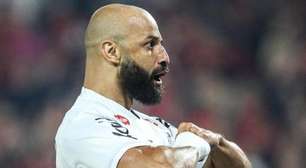 Viveros marca nos acréscimos, e Athletico vence o Santos pelo Brasileirão