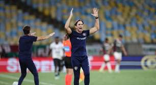 Técnico do Fluminense comenta busca por um novo centroavante para o elenco