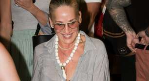 Carnaval: Sarah Jessica Parker usa look cinza e xadrez em jantar no Rio