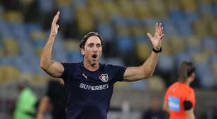 Zubeldía elogia postura agressiva e mira briga na parte de cima do Brasileirão