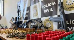 Polícia apreende fuzis e mais de 2 mil munições na Zona Leste da Capital