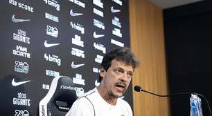 Diniz se irrita com repórter após derrota do Vasco; "não é a primeira vez que você faz isso"