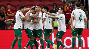 Palmeiras vence Inter no Beira-Rio e assume liderança do Brasileirão