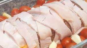 Rocambole de carne moída, aprenda a fazer essa carne recheada ideal para o almoço de domingo