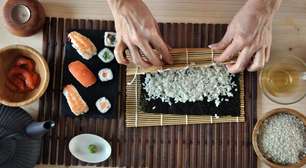 Comida japonesa engorda? Saiba como comer sushi sem sair da dieta