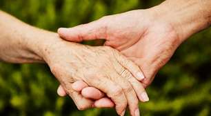 'Muito amor e um pouco de sorte': 100 casais revelam o segredo para um relacionamento feliz