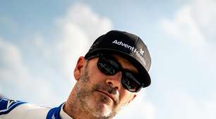 Lenda da NASCAR, Jimmie Johnson, anuncia aposentadoria da categoria