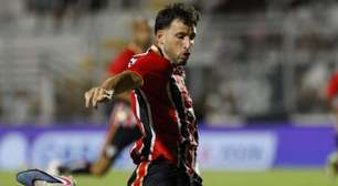 Calleri desabafa após classificação e exalta união do São Paulo