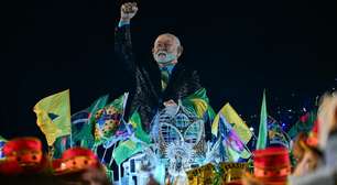 Propaganda ou homenagem? questiona jornal francês sobre tributo a Lula no desfile do Carnaval do Rio