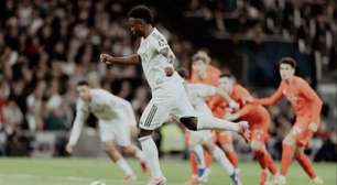 Vini Jr brinca com cobrança "à moda Jorginho" e mobiliza torcedores do Flamengo na web