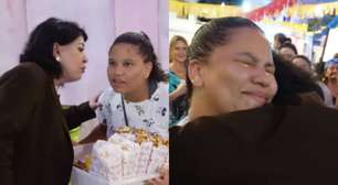 Roberta Miranda faz vendedora de pipoca chorar com atitude: 'Sério?'