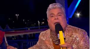 Milton Cunha grita 'Eu sou hétero' ao vivo e corta 'Laço super bicha'