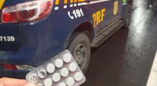 PRF flagra caminhoneiro com maconha e anfetamina durante fiscalização na BR-470