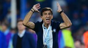 Algoz do Cruzeiro, técnico argentino é oferecido ao Atlético-MG