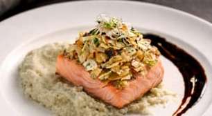 Salmão em crosta de amêndoas: sofisticado pode ser simples