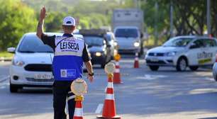 Lei Seca aborda 2,2 mil motoristas nos dois primeiros dias de Carnaval e registra 365 autuações dirigindo embriagado