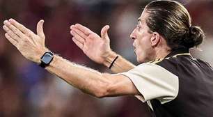 Filipe Luís critica movimento da torcida do Flamengo