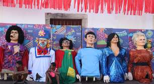 Bonecos Gigantes de Olinda encantam Alto da Sé; veja fotos