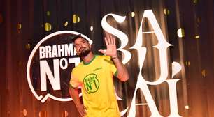 Famosos lotam Sapucaí para acompanhar 1ª noite de desfile no Rio; veja fotos