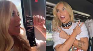 Virginia fica surpresa com reação de sua equipe ao usar coleira com nome de Vini Jr: 'Está amando'