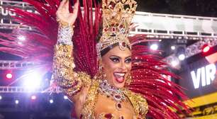 Juliana Paes usa "alta-costura" da Dolce &amp; Gabbana na Viradouro