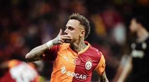 Galatasaray goleia Juventus e coloca um pé nas oitavas da Champions League