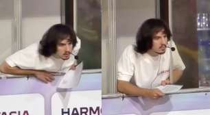 'Fiuk da Harmonia': Jurado viraliza por não tirar os olhos da avenida em São Paulo