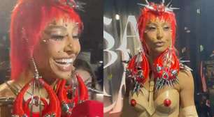 Sabrina Sato diz que look ousado é homenagem a mulheres: 'A gente não tem prazo de validade'