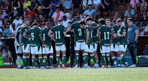 Torcida do Goiás se revolta com rival em jogo e cobra providências