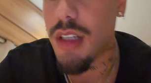 De novo visual, Zé Felipe celebra novo corte de cabelo: 'Cinco anos mais jovem'