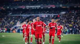 Murillo brilha na Liga Europa e destaca atuação coletiva após vitória do Nottingham Forest