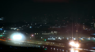 Avião pousa segundos antes de outra aeronave decolar na mesma pista em Guarulhos