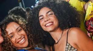 Casal em 'Vale Tudo', atrizes engatam romance discreto na vida real, diz jornal