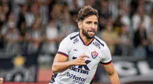 Após deixar o Vitória, Pepê acerta com novo clube e surpreende torcedores; veja detalhes