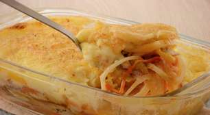 Escondidinho de peixe em camadas: prático e diferente