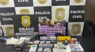 Operação Castelo de Cartas prende cinco e apura envolvimento de policiais militares em esquema de extorsão em Passo Fundo