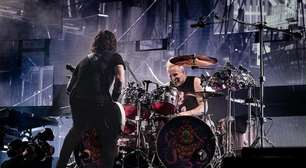 Dave Grohl fala pela primeira vez sobre demissão do baterista Josh Freese do Foo Fighters