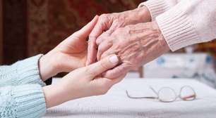 Família denuncia casa geriátrica após idoso ser internado com larvas na boca em Porto Alegre