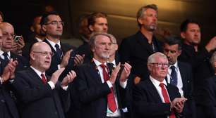 Dono do Manchester United escapa de punição por comentário anti-imigração