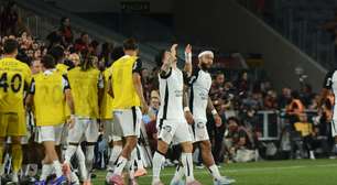 Corinthians suporta pressão, derruba invencibilidade do Athletico-PR e vence a 2ª no Brasileirão