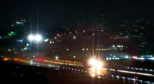 Avião pousa segundos antes de outra aeronave decolar na mesma pista em Guarulhos